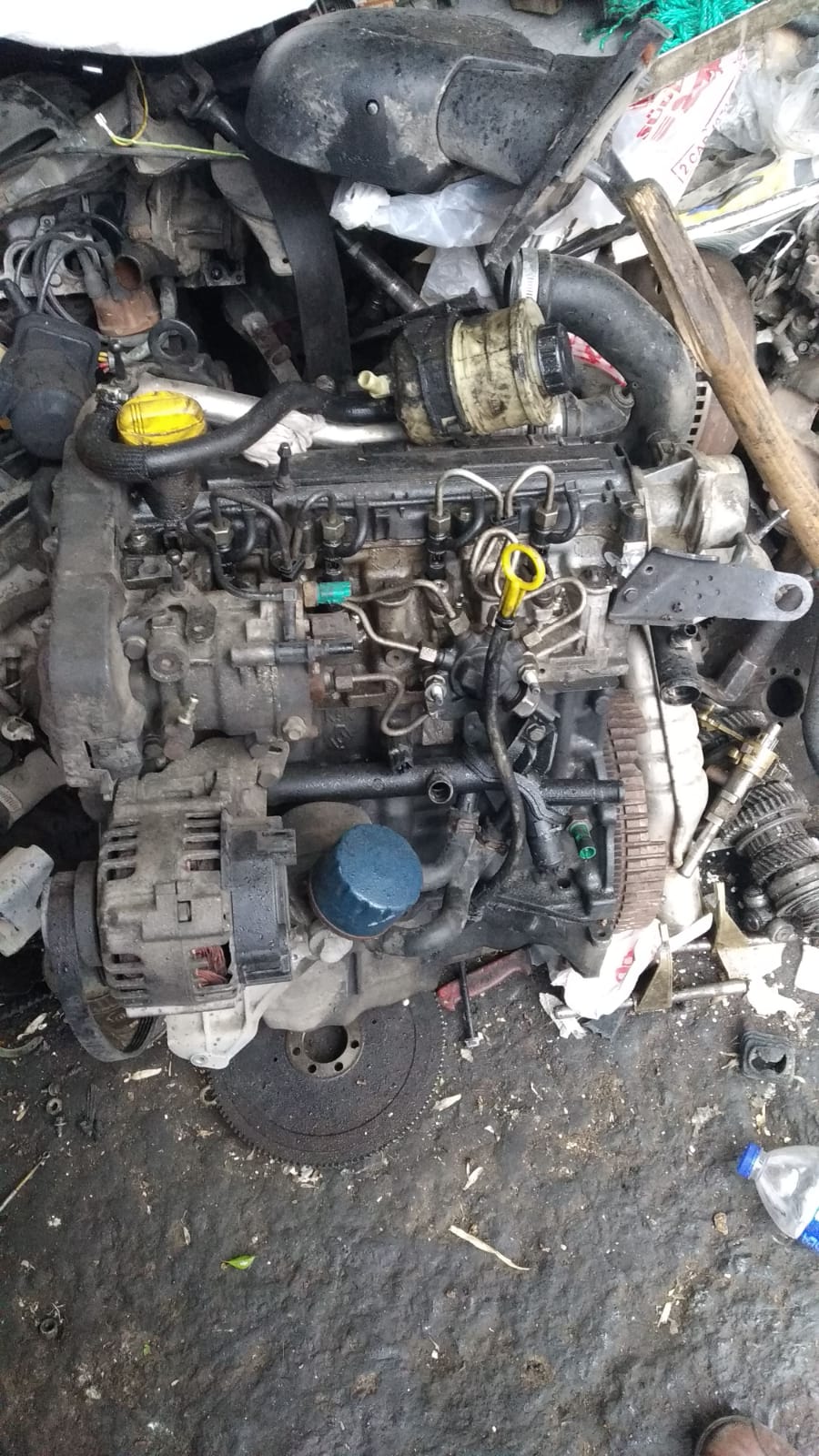 Transit Kombi çıkma yedek parça_1.5 DCİ MOTORU 65BG.jpeg
